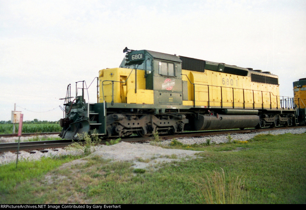 CNW SD40-2 #6801